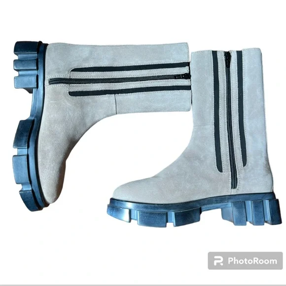 Free People 🆕 Brooks Chelsea Gray/Tan Suede Lug Sole Boots Size 37/7 - Picture 6 of 12